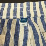 Old Navy Active Old Navy Blue and White Striped Women's Shorts Size XXL Linen Blend Coastal Photo 3
