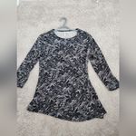 Elle  Women Top Photo 1