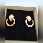 14k yellow gold door knocker earrings Photo 2