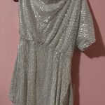 Grace Karin Grace Karen silver sequined cocktail dress. Photo 4