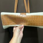 Liz Claiborne Vintage Cream and Tan Shoulder Bag Photo 10