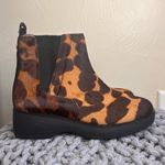 Louise et Cie NWOT  Cowhide Chelsea Boots Photo 1