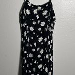 Forever 21 Women Black Floral Dress Size Small. Photo 4