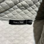 Doe & Rae  Light Gray Quilted Top Photo 2