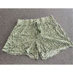 Retrology flowers shorts top size M Green Size M Photo 2