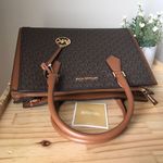 Michael Kors Purse Photo 4