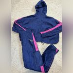 Women’s Things Between Track Suit Photo 0