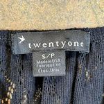 Twenty One  Black Lace Short Puff Sleeve Small Photo 7