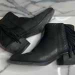 Clarks Artisan | Black Distressed Western Gelata Flora Ankle Booties Sz 7.5 Photo 5