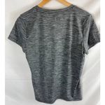 Under Armour  Loose HeatGear Grey Tshirt Size Medium Photo 5