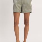 Everlane The Utility Short in Sage Green 00 Photo 1