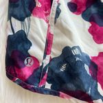 Lululemon  Tracker Shorts inky floral Photo 8