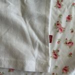 Levi's Squirrel Graphic Cropped Top Photo 3