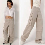 ZARA  high waisted beige baggy cargo pants jeans cotton wide legs Sz M Photo 1
