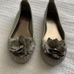 Alfani Size 6.5 Cory Gray Leather Flats with Fabric Floral Detail Photo 2