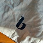 Brooklinen tote bag in Oatmeal & Navy Blue Tan Photo 3