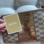 Michael Kors Jet Set leather clutch bag Never worn, with tag Photo 2