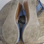 Life Stride Blue Wedge Sandals Size 8.5 Blue Sandals with Ankle Straps Photo 5