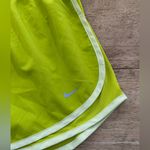 Nike Tempo Dri Fit Women’s Sz XL Bright Cactus Brief Lined Running Shorts Photo 6