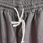 Unbranded Womens Gray Shorts L Cuffed‎ Drawstring Elastic Waist Size L Photo 1