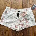 Mountain Hardwear  Women's Stryder Shorts New Size XL Photo 0