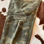American Eagle WOMENS CAMO SKINNY JEANS Photo 1