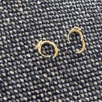 Yellow gold Huggies with butterfly with rhinestones Photo 1