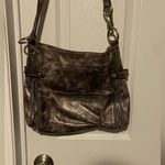 B Makowsky Pewter Silver Pebbled Leather Crossbody Hobo Bag Purse Zipper Photo 3