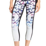 Athleta Disco Geo Sonar Capri leggings Photo 0