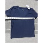 Hollister Women Navy Blue Ribbed V Neck Short Sleeve T Shirt Size Medium Photo 2