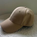 Aritzia  Hat TNA Photo 1