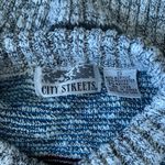 City Streets Vintage  Grey & Burgundy Sweater, Size Small Photo 5