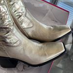 Vince Camuto  Stacked Heel Knee High Fashion Boots, Prosecco Foil Size 11M NWT Photo 5