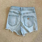 Guess  light wash high rise stretchy denim shorts in size 25 Photo 2