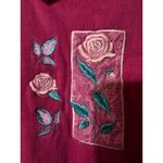 VTG Basic Editions Vintage Embroidered Rose Sweatshirt Collared Pullover Sz L? Red Size L Photo 2