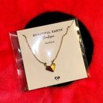Beautiful Earth Boutique Gold Necklace Photo 0
