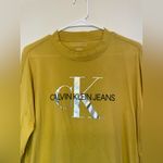 Calvin Klein Jeans Calvin Klein Bright Yellow Logo Sweatshirt Cotton Cropped Long Sleeve Tee Size M Photo 4