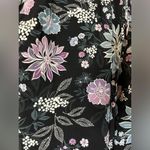 Loft Flower 3/4 Pants. Size Petite/Small. Adjustable Drawstring Waistband. Photo 1