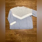 Andree by Unit  Chevron Sweater. Size Large Photo 2