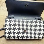 Kate Spade  Houndstooth Crossbody with Gold Chain Photo 3