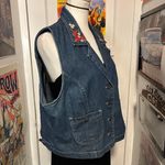 Unique Vintage Vintage Blue Denim Cotton Plus Size Floral Vest Photo 2