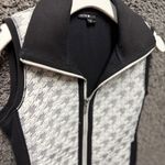 BYLYSE Quilted long vest Black white Petite small Size undefined Photo 2