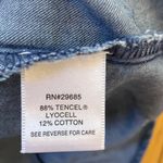 Pendleton NWOT  women's lightweight‎ Jean style buttondown shirt medium Photo 1