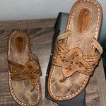 Earth Origins Tan Leather “Rita” Style Flip Flop Thong Sandals Slides Women 8M Photo 0