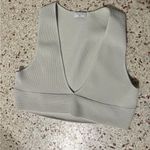 Aritzia Babaton Sculpt Knit V Neck 2XL Photo 0