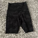 Lululemon black formation Camo align 8” bike shorts with pockets size 4 Photo 0