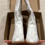 White Studded Cowboy Boots Size 8.5 Photo 5