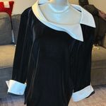 R&K Evening Black and Gold Top Size L Photo 1