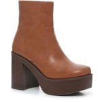 Madden Girl Platform Boots Photo 0