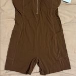 Casei Brown Sleeveless Zip Photo 3